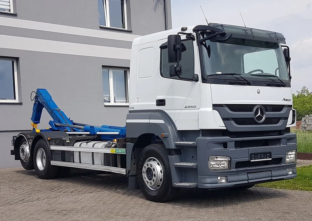 Mercedes-Benz AXOR ACTROS 2540 HAKOWIEC 3 OSIE - Autocarro scarrabile: foto 5 Mercedes-Benz AXOR ACTROS 2540 HAKOWIEC 3 OSIE - Autocarro scarrabile: foto 5