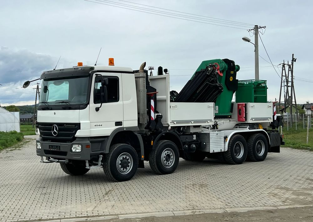 Mercedes-Benz * Mercedes 8x6 Actros 4144 * HDS Palfinger 150002 + FLY JIB PJ 170 * Dźwig * 40 TON * Wyciągarka * 35 Metrów * Kosz * - Altra macchina: foto 2 Mercedes-Benz * Mercedes 8x6 Actros 4144 * HDS Palfinger 150002 + FLY JIB PJ 170 * Dźwig * 40 TON * Wyciągarka * 35 Metrów * Kosz * - Altra macchina: foto 2