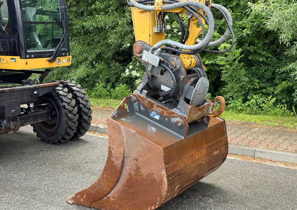 Caterpillar CAT 318 F * Powertilt * Sprowadzony* 9700 MTG * Caterpillar * Stan Perfekcyjny - Escavatore gommato: foto 3 Caterpillar CAT 318 F * Powertilt * Sprowadzony* 9700 MTG * Caterpillar * Stan Perfekcyjny - Escavatore gommato: foto 3