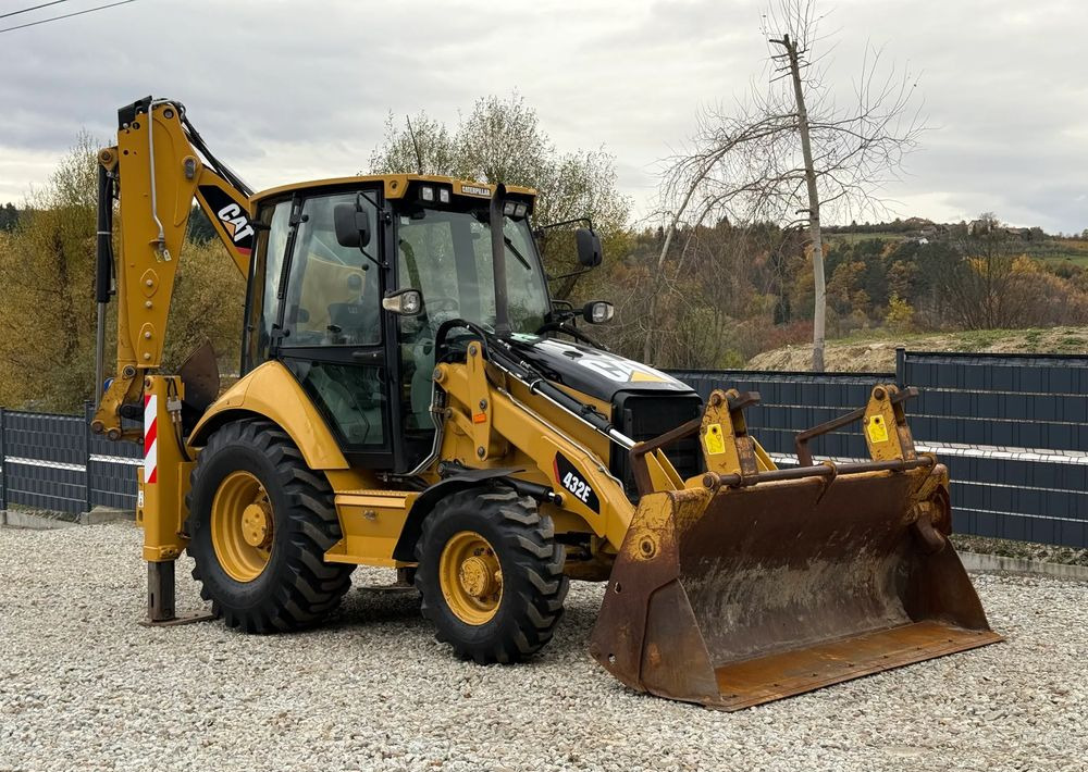 Caterpillar * Koparko Ładowarka * CAT 432 E * Caterpillar * Joystick * Stan Idealny - Terna: foto 2 Caterpillar * Koparko Ładowarka * CAT 432 E * Caterpillar * Joystick * Stan Idealny - Terna: foto 2