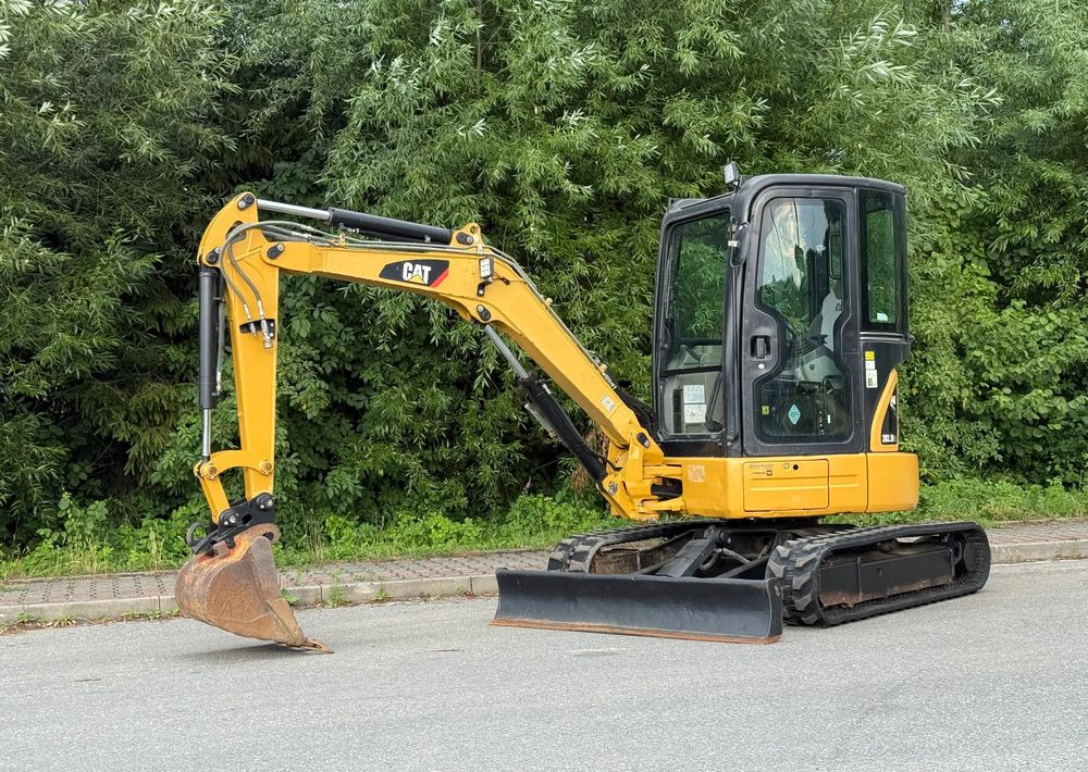 Caterpillar Minikoparka * CAT 303.5 E CR * Sprowadzona ! * Bardzo Dobry Stan * Minikoparka - Escavatore cingolato: foto 2 Caterpillar Minikoparka * CAT 303.5 E CR * Sprowadzona ! * Bardzo Dobry Stan * Minikoparka - Escavatore cingolato: foto 2