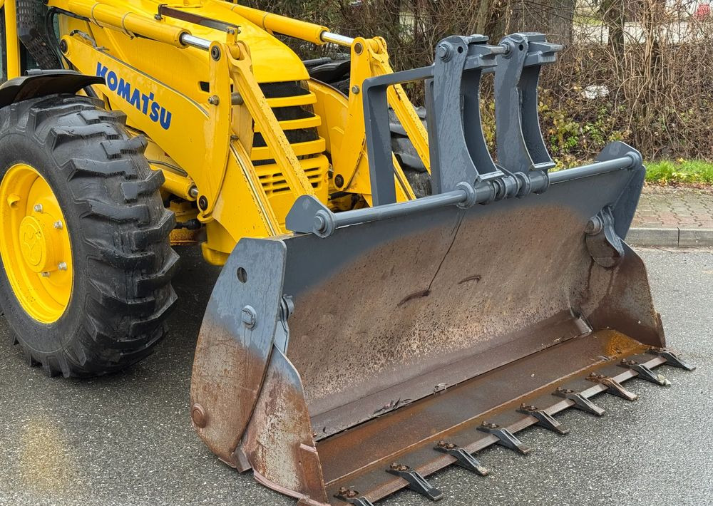 Komatsu * Koparko Ładowarka * Komatsu WB 97 S Utility * - Terna: foto 3 Komatsu * Koparko Ładowarka * Komatsu WB 97 S Utility * - Terna: foto 3