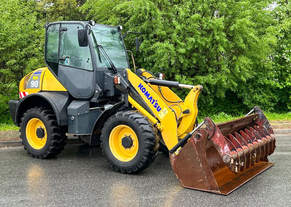 Komatsu Ładowarka KOMATSU WA 90 STAN IDEALNY - Pala gommata: foto 2 Komatsu Ładowarka KOMATSU WA 90 STAN IDEALNY - Pala gommata: foto 2