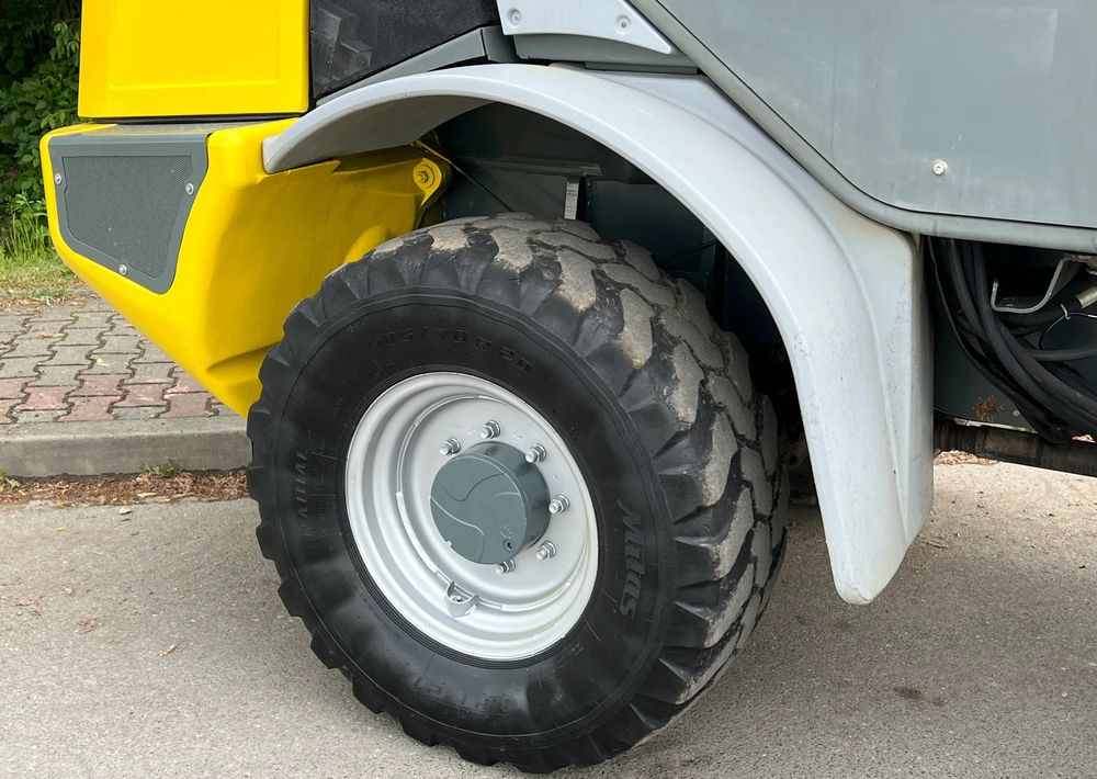 Kramer * Kramer Allrad Neuson 950 * Ładowarka * Sprowadzona * Bardzo Dobry Stan - Pala gommata: foto 5 Kramer * Kramer Allrad Neuson 950 * Ładowarka * Sprowadzona * Bardzo Dobry Stan - Pala gommata: foto 5