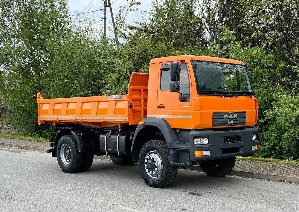 MAN * LE 280 B * MAN * 4x4 * Kiper Wywrotka x3 * Meiller * Sprowadzony * Stan Perfekcyjny * - Autocarro ribaltabile: foto 2 MAN * LE 280 B * MAN * 4x4 * Kiper Wywrotka x3 * Meiller * Sprowadzony * Stan Perfekcyjny * - Autocarro ribaltabile: foto 2