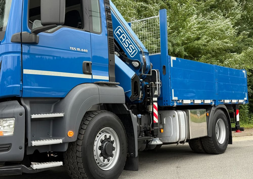 MAN * MAN 18.440 TGS * 4x4 * HDS Fassi F215 * Sprowadzony * 95 000 KM ! * Stan Jak Nowy - Autocarro con pianale/ Cassone fisso, Camion con gru: foto 4 MAN * MAN 18.440 TGS * 4x4 * HDS Fassi F215 * Sprowadzony * 95 000 KM ! * Stan Jak Nowy - Autocarro con pianale/ Cassone fisso, Camion con gru: foto 4