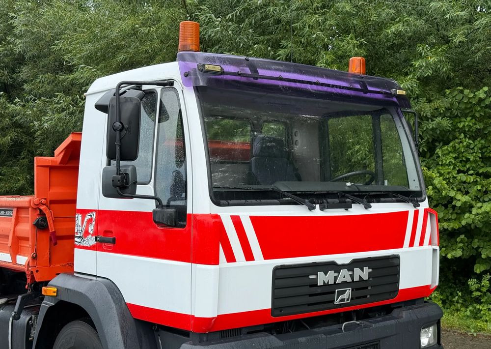 MAN * MAN LE 14.220 *Kiper Wywrotka * 4x2 * Sprowadzony * Stan Bardzo Dobry * - Autocarro ribaltabile: foto 4 MAN * MAN LE 14.220 *Kiper Wywrotka * 4x2 * Sprowadzony * Stan Bardzo Dobry * - Autocarro ribaltabile: foto 4