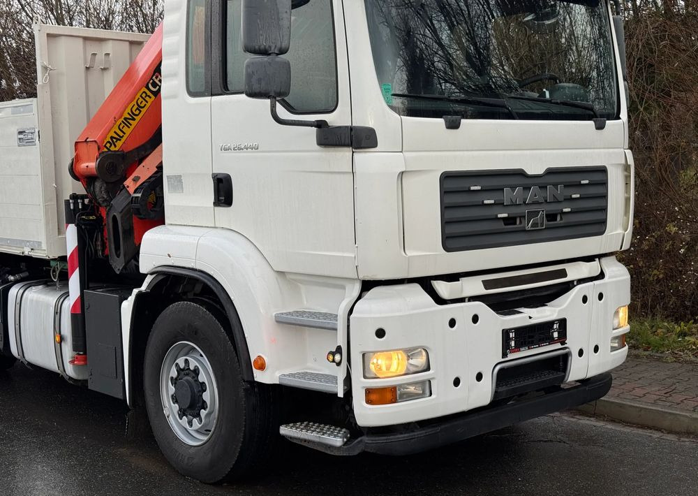 MAN * TGA 26-440 * 4x6 Hydrodrive * HDS Palfinger PK 20002 * Bardzo Dobry Stan - Autocarro con pianale/ Cassone fisso, Camion con gru: foto 4 MAN * TGA 26-440 * 4x6 Hydrodrive * HDS Palfinger PK 20002 * Bardzo Dobry Stan - Autocarro con pianale/ Cassone fisso, Camion con gru: foto 4
