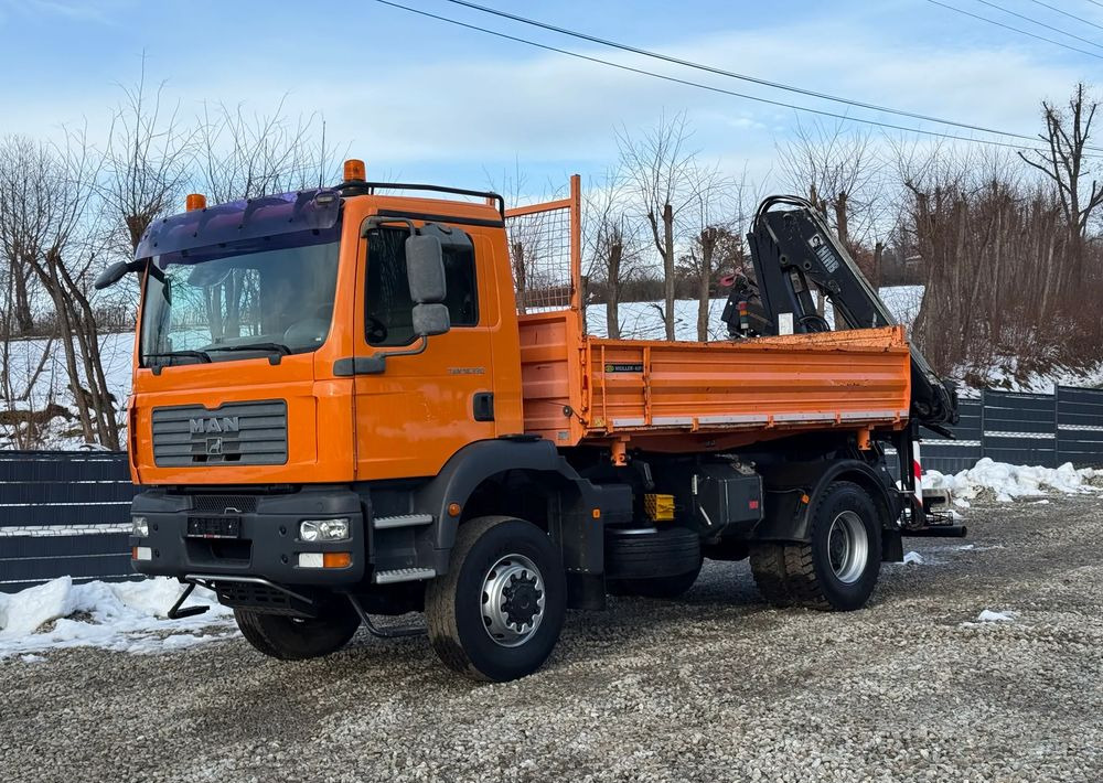 MAN * TGM 18-330 MAN 4x4 HDS Hiab 122 * Kiper Wywrotka * Bardzo Dobry Stan - Autocarro ribaltabile: foto 2 MAN * TGM 18-330 MAN 4x4 HDS Hiab 122 * Kiper Wywrotka * Bardzo Dobry Stan - Autocarro ribaltabile: foto 2