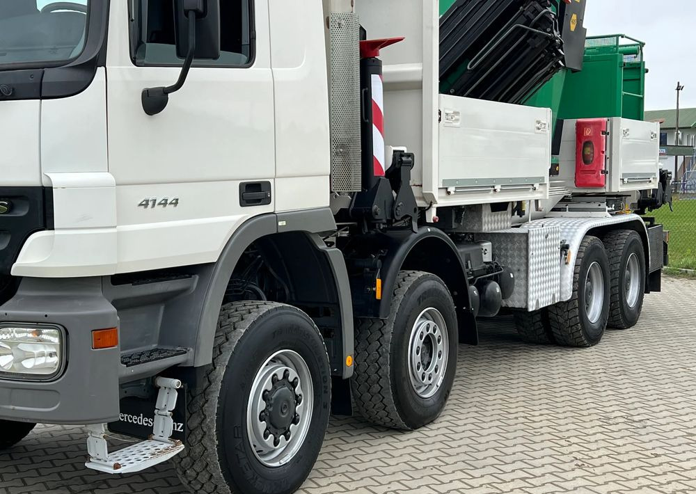 Mercedes-Benz * HDS Palfinger 150002 + FLY JIB PJ 170 * Mercedes Actros 8x6 * Dźwig * 40 TON * Wyciągarka * 35 Metrów * Kosz * - Camion con gru: foto 5 Mercedes-Benz * HDS Palfinger 150002 + FLY JIB PJ 170 * Mercedes Actros 8x6 * Dźwig * 40 TON * Wyciągarka * 35 Metrów * Kosz * - Camion con gru: foto 5