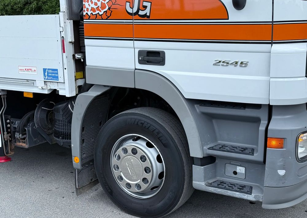 Mercedes-Benz * Mercedes Actros * KRAN HDS Palfinger PK 44002 Performance * Sprowadzony * Stan Perfekcyjny * - Autocarro con pianale/ Cassone fisso, Camion con gru: foto 4 Mercedes-Benz * Mercedes Actros * KRAN HDS Palfinger PK 44002 Performance * Sprowadzony * Stan Perfekcyjny * - Autocarro con pianale/ Cassone fisso, Camion con gru: foto 4