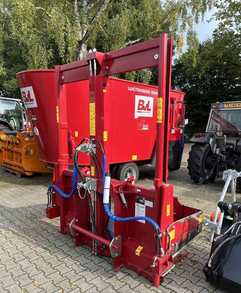 BVL Megastar 170 kuilsnijder voermachines - Attrezzatura per silaggio: foto 4 BVL Megastar 170 kuilsnijder voermachines - Attrezzatura per silaggio: foto 4