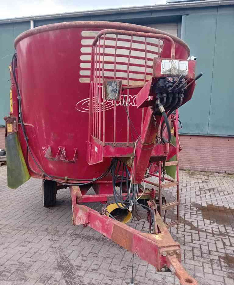 BVL V-Mix 10 voermengwagen - Carro miscelatore: foto 5 BVL V-Mix 10 voermengwagen - Carro miscelatore: foto 5