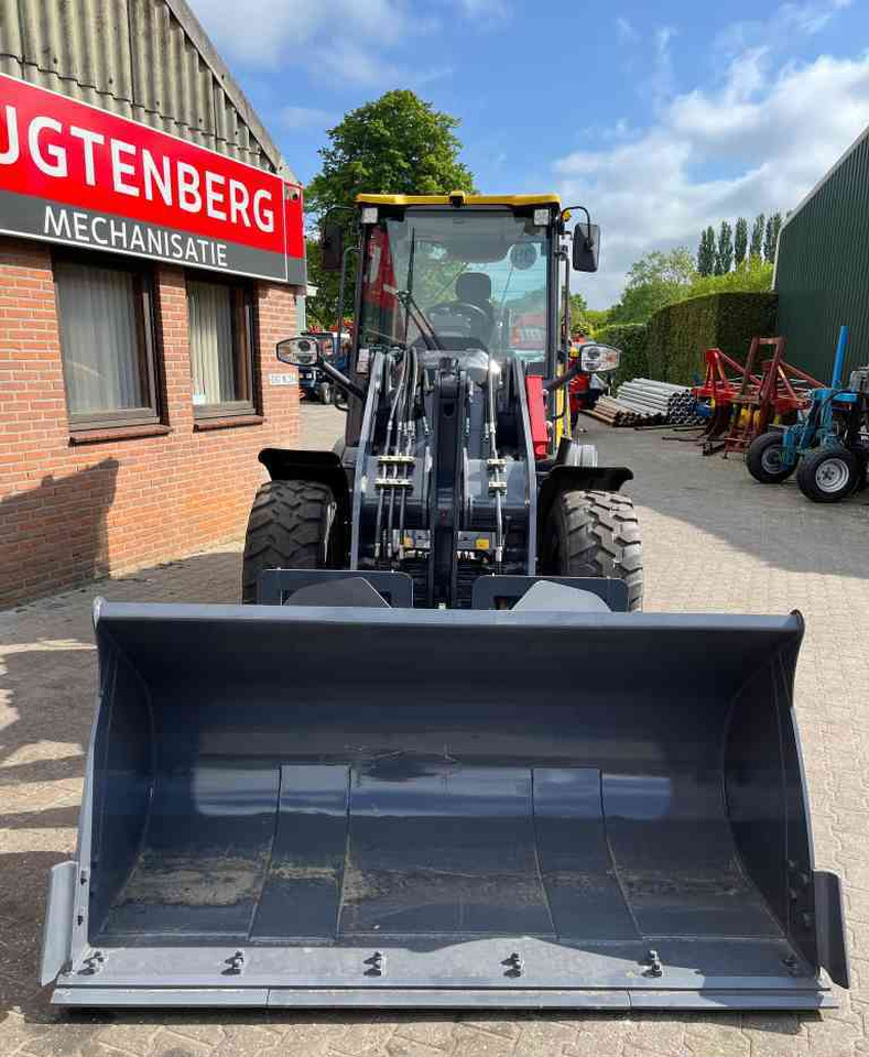 Eurotrac WL18 Shovel, wiellader, loader, diversen - Pala gommata: foto 5 Eurotrac WL18 Shovel, wiellader, loader, diversen - Pala gommata: foto 5