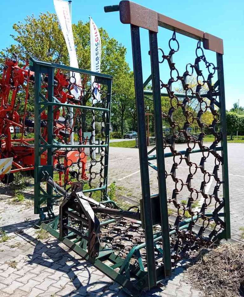 Hofstede 8,00 m. weidesleep *Verkocht/sold* - Erpice a catena: foto 1 Hofstede 8,00 m. weidesleep *Verkocht/sold* - Erpice a catena: foto 1