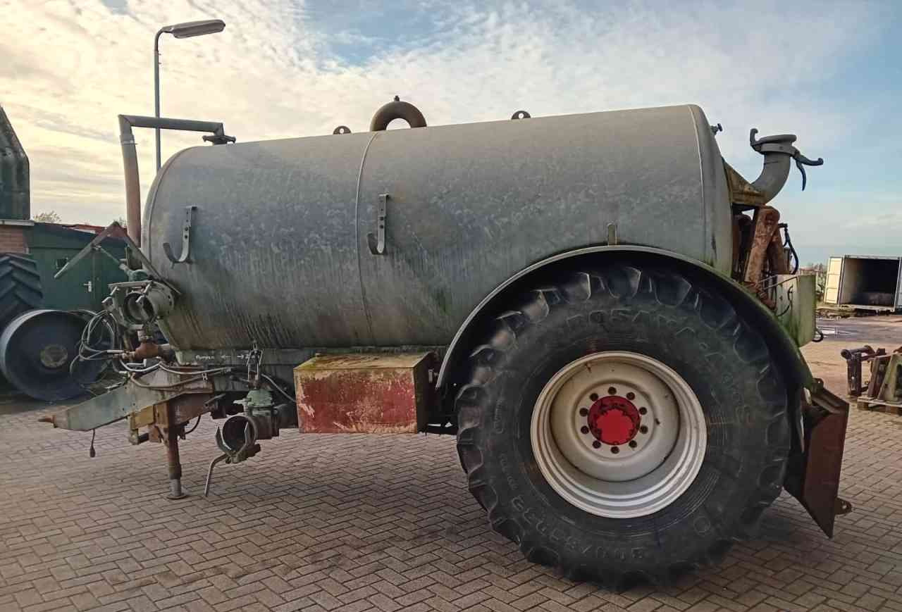 Ipsam 8000 l. mesttank wormpomp mestverwerking - Carrobotte: foto 3 Ipsam 8000 l. mesttank wormpomp mestverwerking - Carrobotte: foto 3