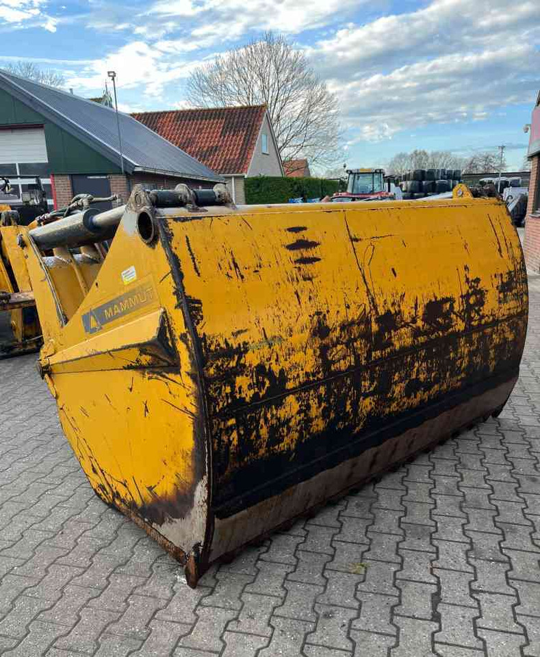 Mammut Kuilhapper, JCB Q-Fit, voermachines. - Attrezzatura per silaggio: foto 2 Mammut Kuilhapper, JCB Q-Fit, voermachines. - Attrezzatura per silaggio: foto 2
