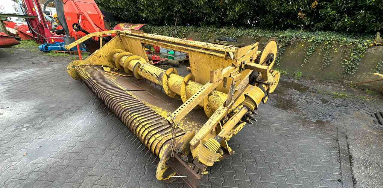 New Holland New Holland / Clayson Pickup, hakselaar, hakselunit, diversen - Macchina da raccolta: foto 1 New Holland New Holland / Clayson Pickup, hakselaar, hakselunit, diversen - Macchina da raccolta: foto 1