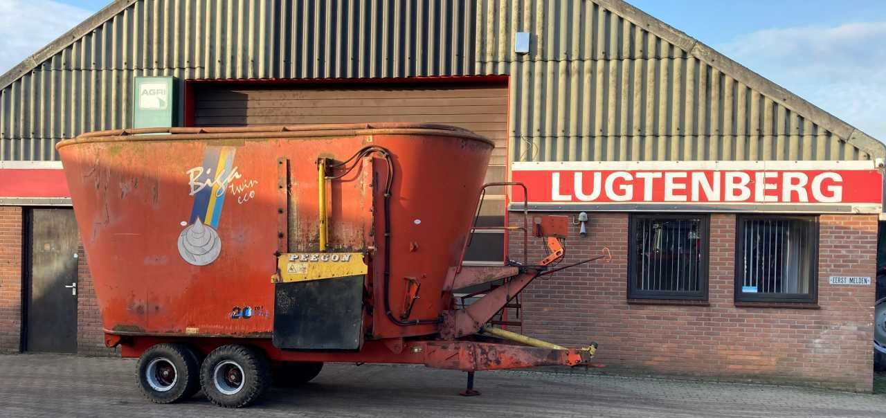 Peecon VME 200 Voermengwagen Voermachines - Carro miscelatore: foto 1 Peecon VME 200 Voermengwagen Voermachines - Carro miscelatore: foto 1