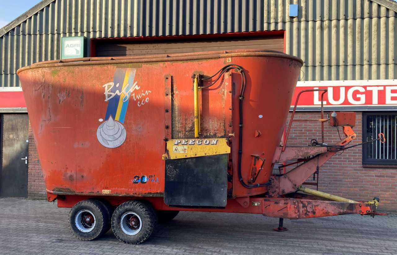 Peecon VME 200 Voermengwagen Voermachines - Carro miscelatore: foto 2 Peecon VME 200 Voermengwagen Voermachines - Carro miscelatore: foto 2