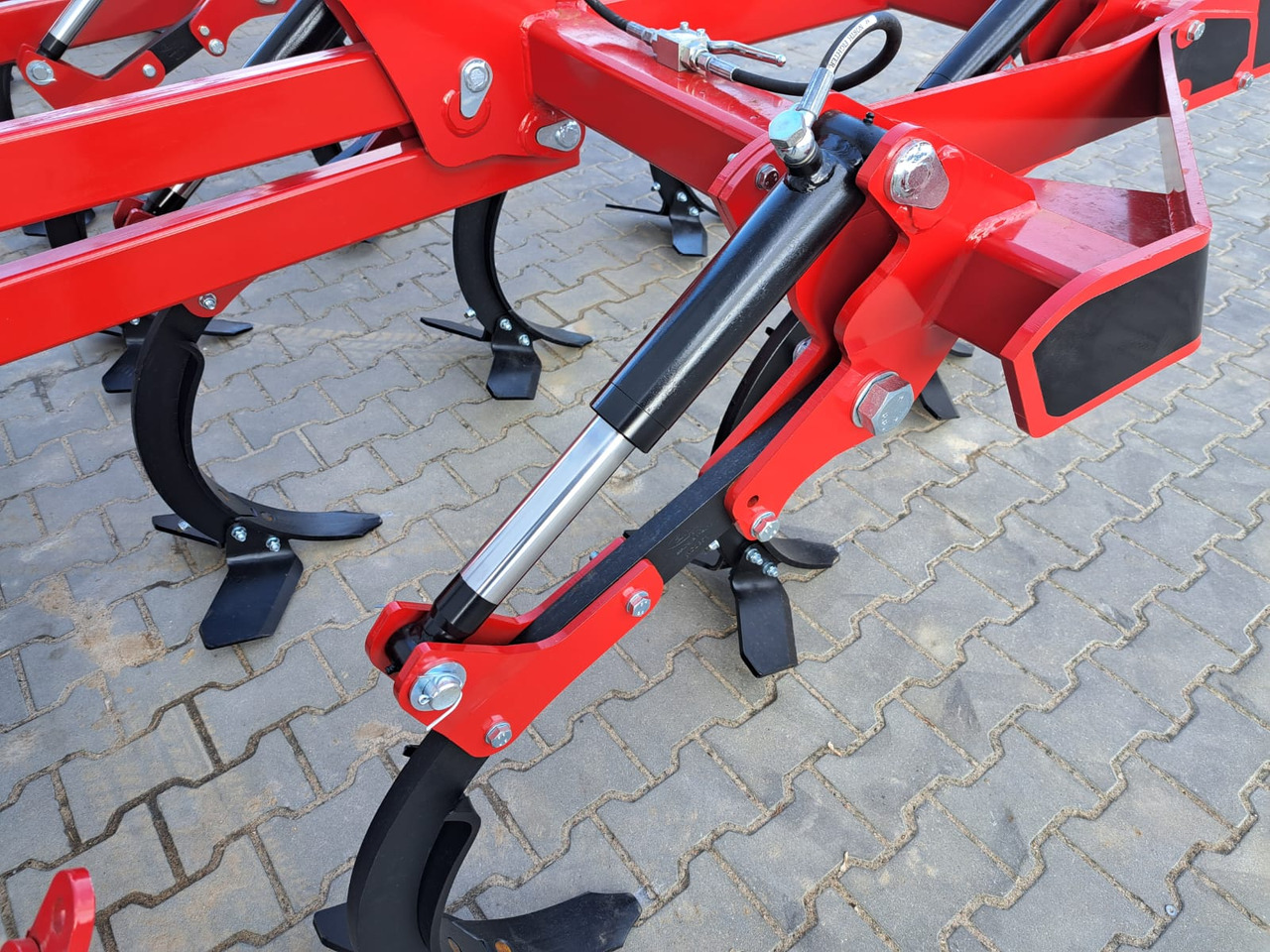 AMJ AGRO Porto 300 - Macchina per la lavorazione del terreno: foto 4 AMJ AGRO Porto 300 - Macchina per la lavorazione del terreno: foto 4