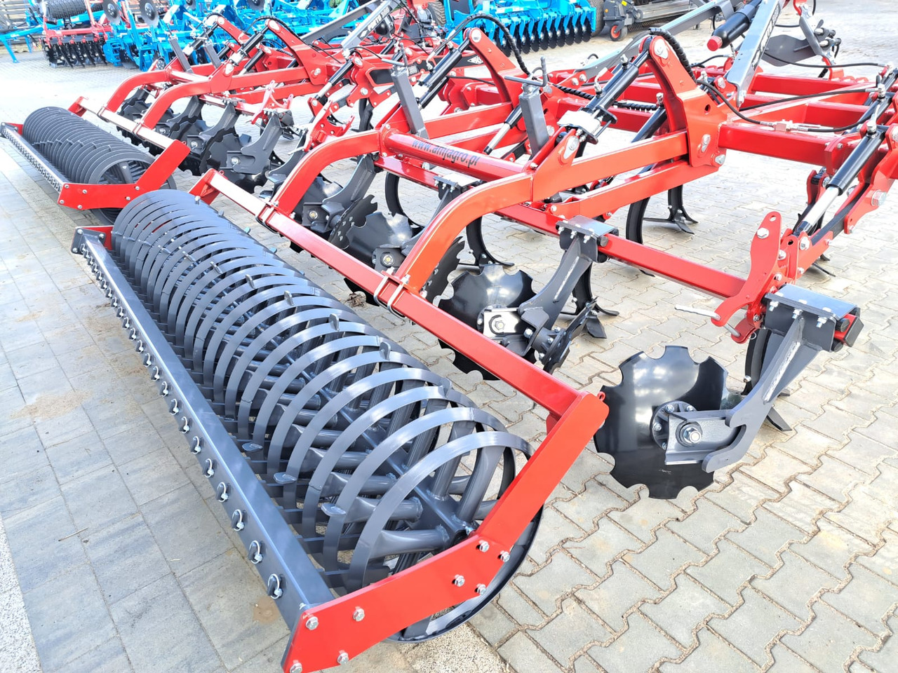 AMJ AGRO Porto 300 - Macchina per la lavorazione del terreno: foto 3 AMJ AGRO Porto 300 - Macchina per la lavorazione del terreno: foto 3