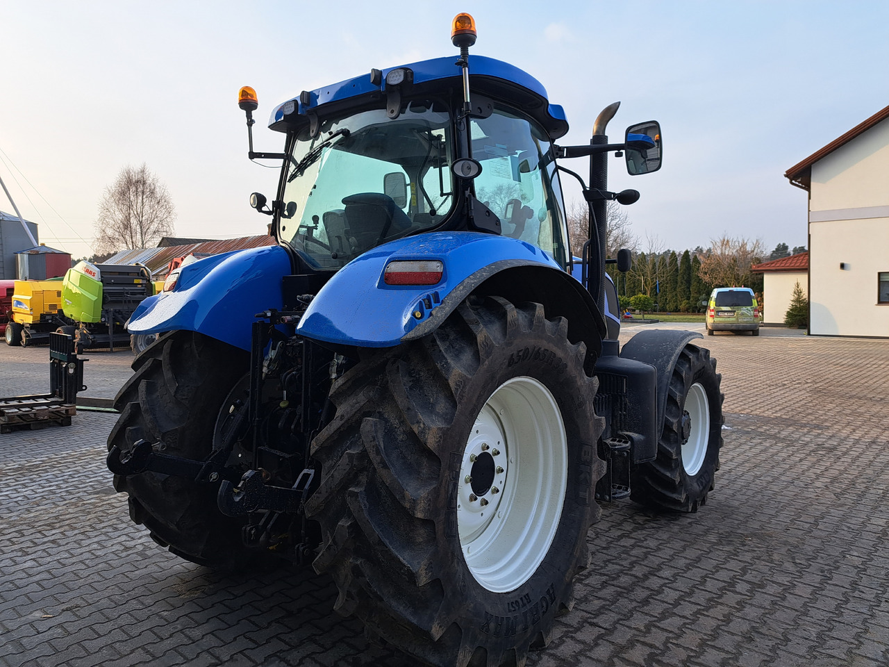 New Holland T7 170 - Trattore: foto 3 New Holland T7 170 - Trattore: foto 3