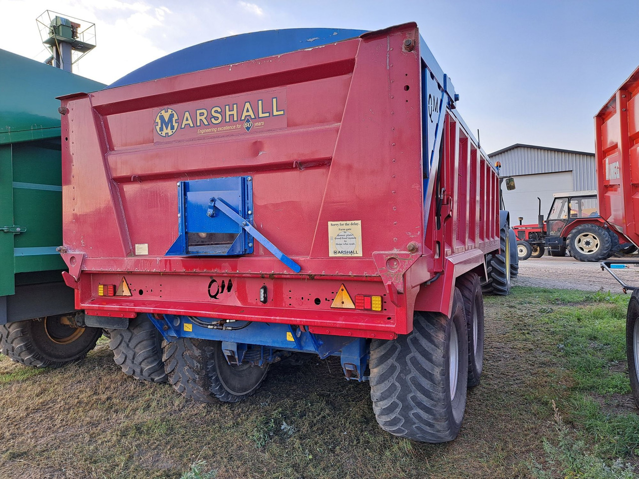 Przyczepa skorupowa Marshall 15 ton - Rimorchio agricolo: foto 5 Przyczepa skorupowa Marshall 15 ton - Rimorchio agricolo: foto 5