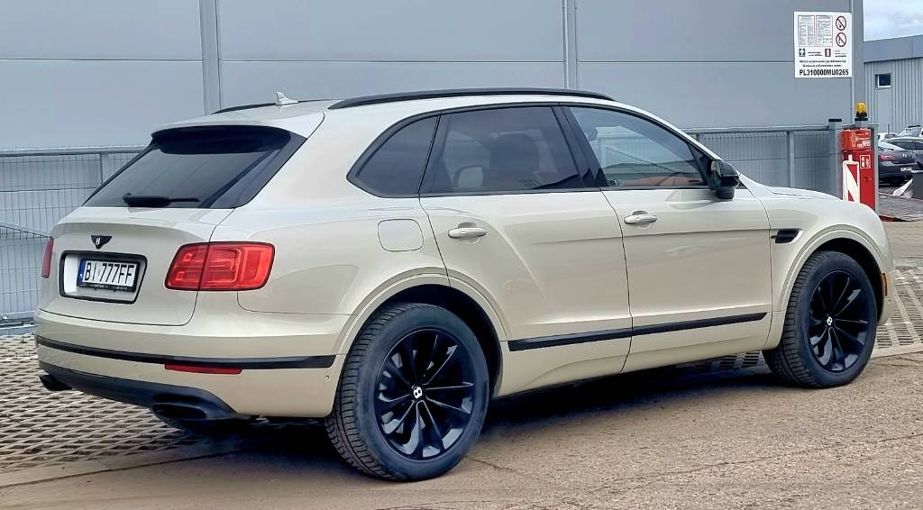 Bentley BENTAYGA 6.0 W12 - Autovettura: foto 5 Bentley BENTAYGA 6.0 W12 - Autovettura: foto 5