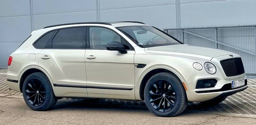 Bentley BENTAYGA 6.0 W12 - Autovettura: foto 2 Bentley BENTAYGA 6.0 W12 - Autovettura: foto 2