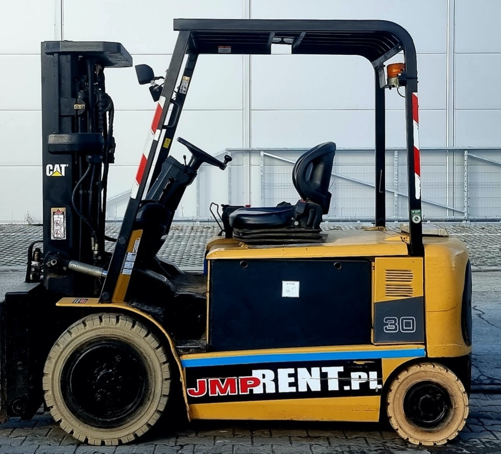CAT EP 30 K PAC BATTERY YOM2021 - Carrello elevatore elettrico: foto 1 CAT EP 30 K PAC BATTERY YOM2021 - Carrello elevatore elettrico: foto 1
