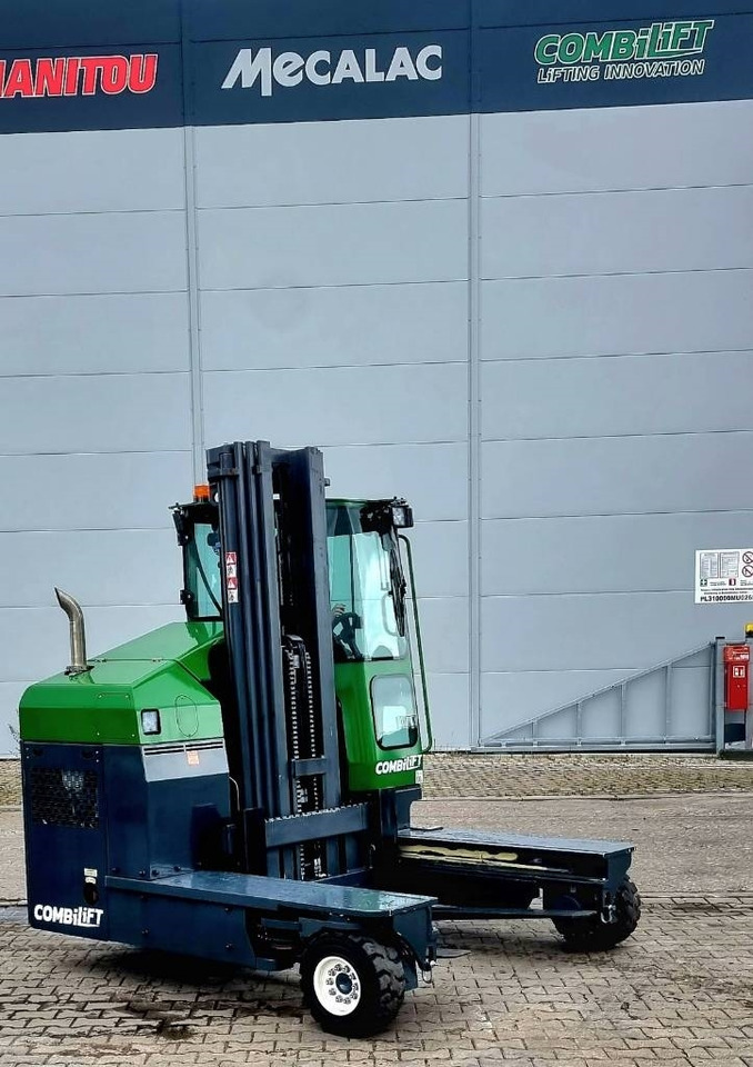 Combilift C 4000 MK4 DIESEL - Elevatore 4 vie: foto 2 Combilift C 4000 MK4 DIESEL - Elevatore 4 vie: foto 2