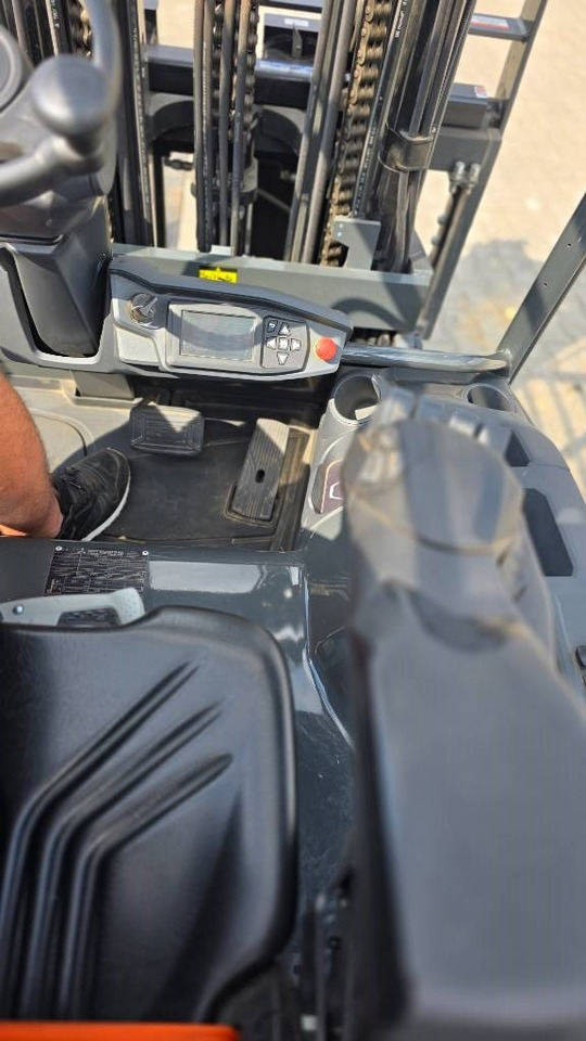 Carrello elevatore elettrico Mitsubishi FB 55 NH DEMO 122hrs only !: foto 19