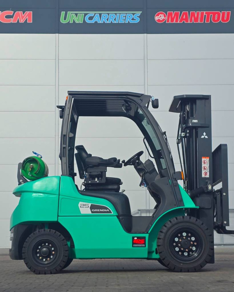 Mitsubishi FG 25 N DEMO like NEW  - Carrello elevatore a gas: foto 3 Mitsubishi FG 25 N DEMO like NEW  - Carrello elevatore a gas: foto 3
