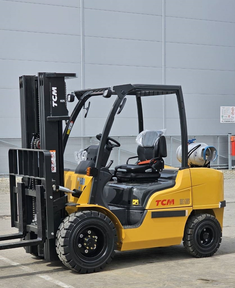 TCM FGE35-E2 BRAND NEW TR4700mm - Carrello elevatore a gas: foto 5 TCM FGE35-E2 BRAND NEW TR4700mm - Carrello elevatore a gas: foto 5
