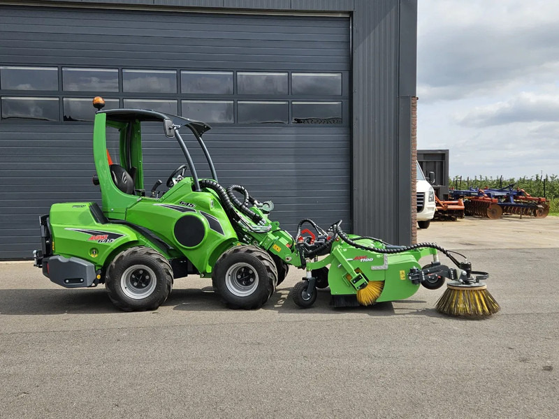 Avant 645i Rental mini-shovel - Minipala cingolata: foto 2 Avant 645i Rental mini-shovel - Minipala cingolata: foto 2