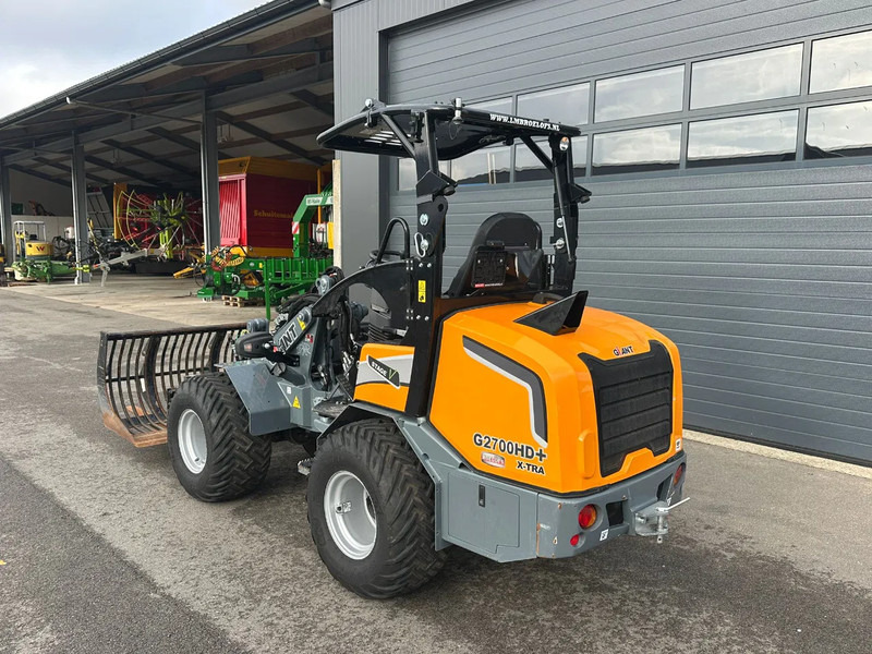 Giant G2700HD+ - Minipala cingolata: foto 5 Giant G2700HD+ - Minipala cingolata: foto 5