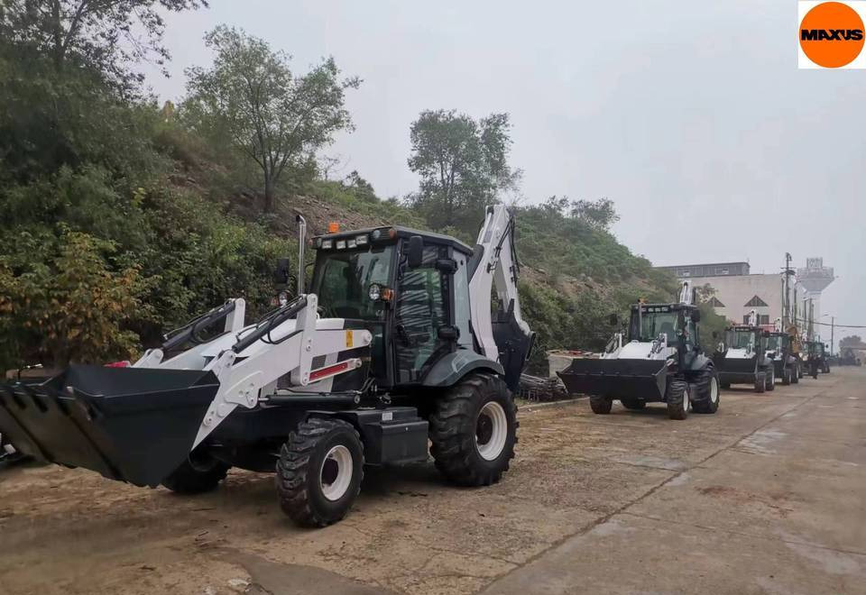 MAXUS 3CX NEW Backhoe Loader Warranty MAXUS 3CX НОВА Копарко-Навантажувач Гарантія MAXUS 3CX NOWA Koparko Ładowarka Gwarancja - Terna: foto 2 MAXUS 3CX NEW Backhoe Loader Warranty MAXUS 3CX НОВА Копарко-Навантажувач Гарантія MAXUS 3CX NOWA Koparko Ładowarka Gwarancja - Terna: foto 2