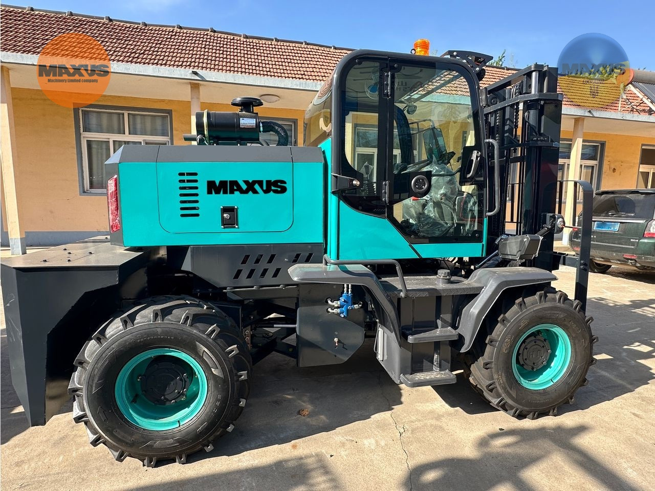 Maxus 23.04 in stock in Poland/ Wózek terenowy 4x4 / 4x4 terrain forklift / позашляховий 4x4 вилковий навантажувач / Geländestapler 4x4 Diesel - Carrello elevatore fuoristrada: foto 5 Maxus 23.04 in stock in Poland/ Wózek terenowy 4x4 / 4x4 terrain forklift / позашляховий 4x4 вилковий навантажувач / Geländestapler 4x4 Diesel - Carrello elevatore fuoristrada: foto 5