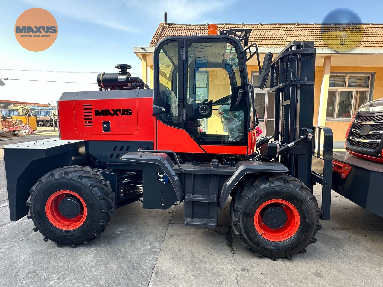 Maxus 23.04 in stock in Poland/ Wózek terenowy 4x4 / 4x4 terrain forklift / позашляховий 4x4 вилковий навантажувач / Geländestapler 4x4 Diesel - Carrello elevatore fuoristrada: foto 3 Maxus 23.04 in stock in Poland/ Wózek terenowy 4x4 / 4x4 terrain forklift / позашляховий 4x4 вилковий навантажувач / Geländestapler 4x4 Diesel - Carrello elevatore fuoristrada: foto 3