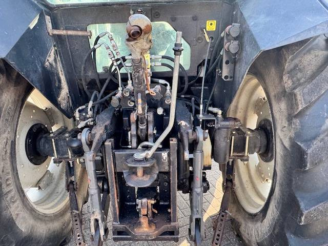 Valtra 6650 Hitech, FH+PTO, 8265 uur! - Trattore: foto 3 Valtra 6650 Hitech, FH+PTO, 8265 uur! - Trattore: foto 3