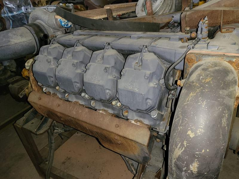 Deutz CD 2015 V08 - Motore per Macchina da cantiere: foto 2 Deutz CD 2015 V08 - Motore per Macchina da cantiere: foto 2