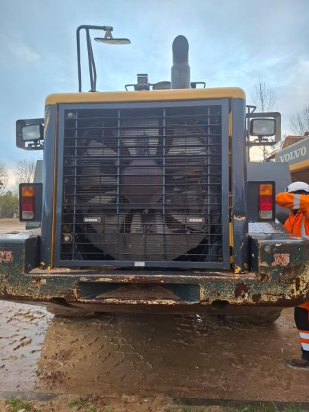 Komatsu WA500-6 - Pala gommata: foto 3 Komatsu WA500-6 - Pala gommata: foto 3