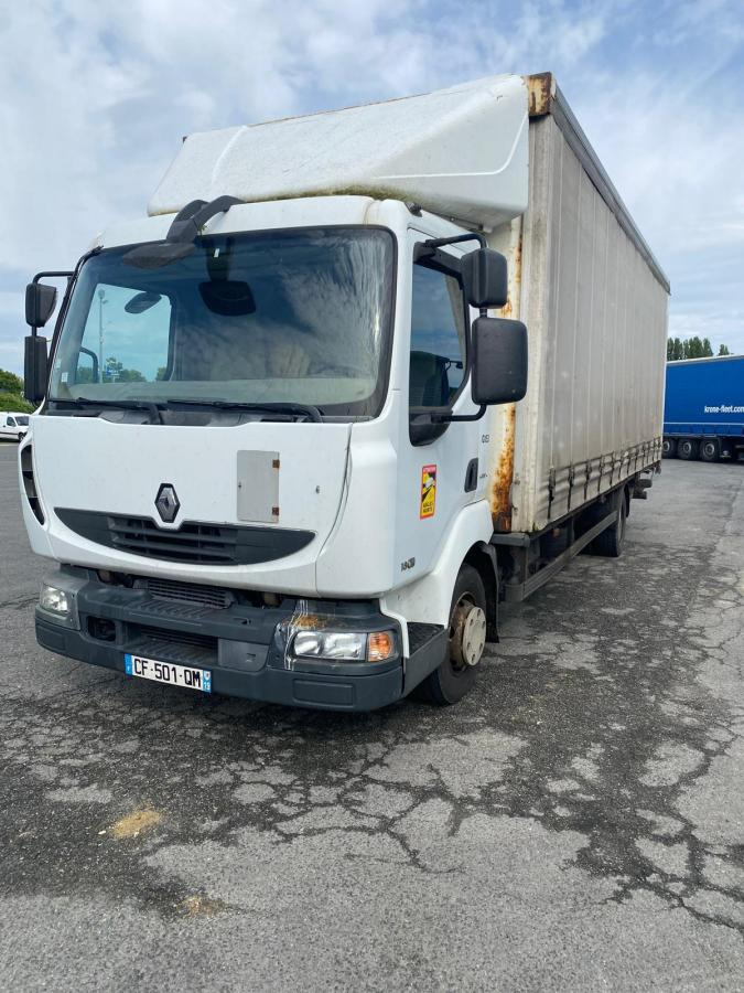 Renault 180 DXI - Camion centinato: foto 2 Renault 180 DXI - Camion centinato: foto 2