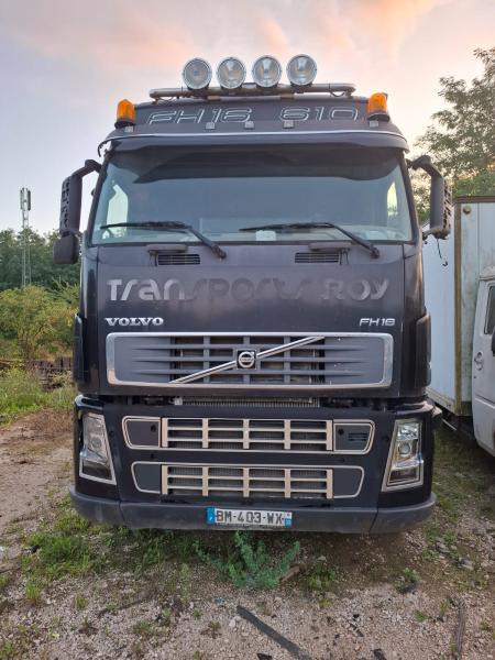 Volvo FH16 - 610 - Autocarro con pianale/ Cassone fisso: foto 2 Volvo FH16 - 610 - Autocarro con pianale/ Cassone fisso: foto 2