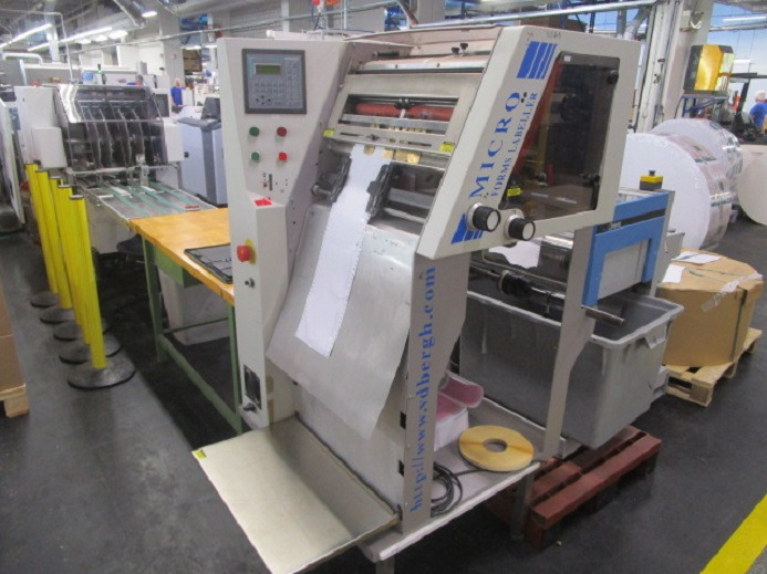 MICRO-FORMS LABELLER 18S (Klebt Etiketten auf Bogen) - Macchina da stampa: foto 1 MICRO-FORMS LABELLER 18S (Klebt Etiketten auf Bogen) - Macchina da stampa: foto 1