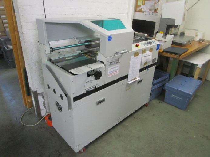 PERFECT BINDER TC-5500 MIT UNTERSCHRANK - Rilegatrice: foto 3 PERFECT BINDER TC-5500 MIT UNTERSCHRANK - Rilegatrice: foto 3