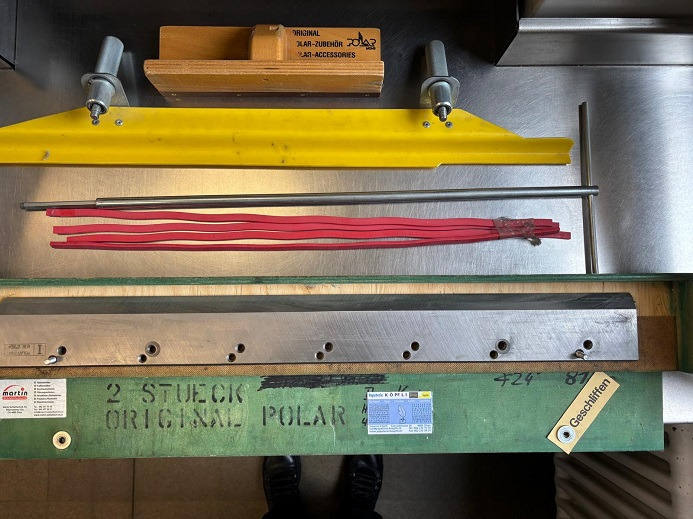 POLAR 66 - Taglierina per carta: foto 5 POLAR 66 - Taglierina per carta: foto 5