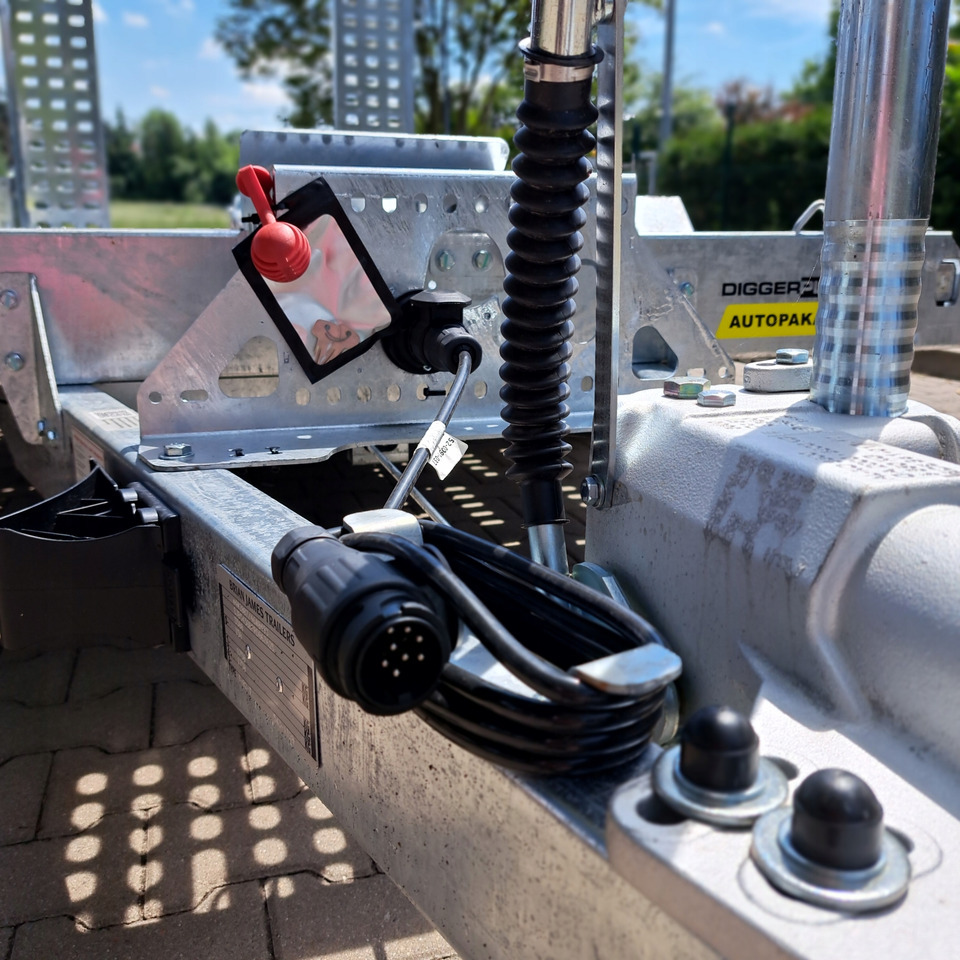 Rimorchio trasporto macchine operatrici nuovo PRZYCZEPA LAWETA DO MINIKOPARKI PODNOŚNIKA 3500KG 3,20X1,70 / MINI EXCAVATOR LIFTING TRAILER 3500KG 3.20X1.70: foto 13 Rimorchio trasporto macchine operatrici nuovo PRZYCZEPA LAWETA DO MINIKOPARKI PODNOŚNIKA 3500KG 3,20X1,70 / MINI EXCAVATOR LIFTING TRAILER 3500KG 3.20X1.70: foto 13