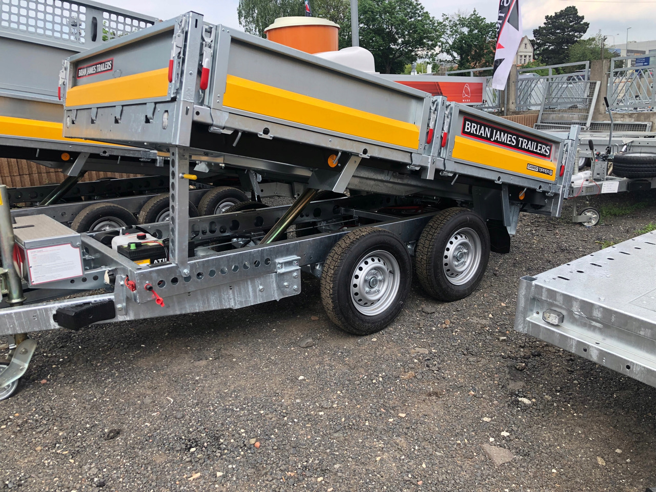 PRZYCZEPA WYWROTKA BJT CARGO TIPPER 3,6x2, 3,5T, 2 OS / BJT CARGO Tipper Trailer 3.6x2, 3.5T, 2 Axles - Rimorchio ribaltabile: foto 2 PRZYCZEPA WYWROTKA BJT CARGO TIPPER 3,6x2, 3,5T, 2 OS / BJT CARGO Tipper Trailer 3.6x2, 3.5T, 2 Axles - Rimorchio ribaltabile: foto 2